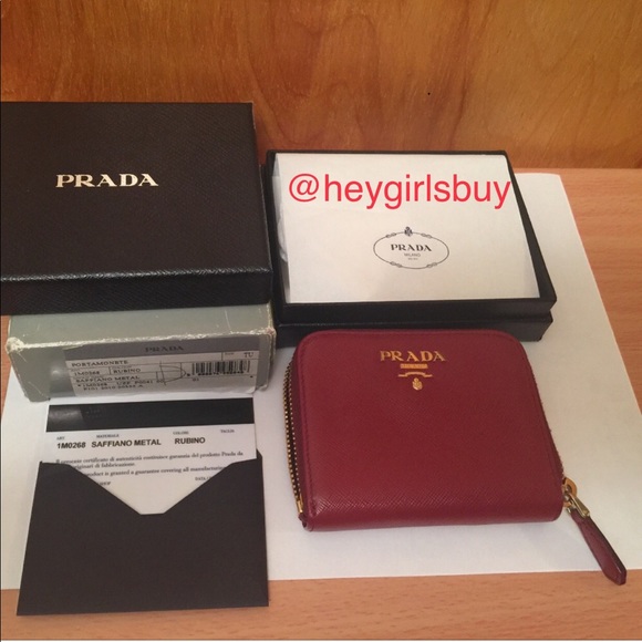 prada saffiano coin purse